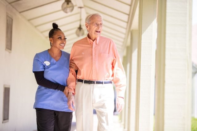 Understanding Sundowner’s Syndrome - Eagle Senior Living